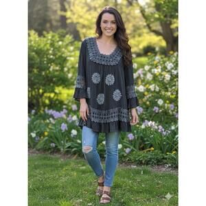 Secred Threads Black Embroidered Tunic Top L/XL boho